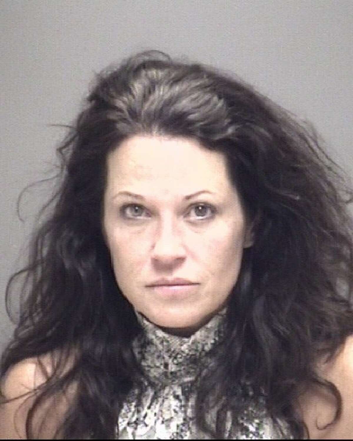 Jennifer Wray was arrested on a charge of DWI with a child passenger.