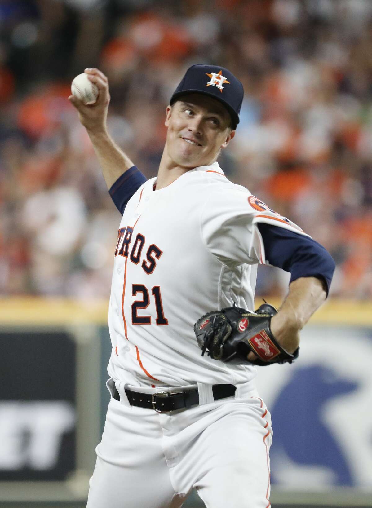 Astros rout Rockies, pick up Zack Greinke in his debut