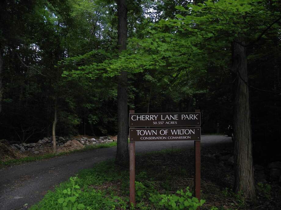 Guided walk in Wilton’s Cherry Lane Park San Antonio ExpressNews