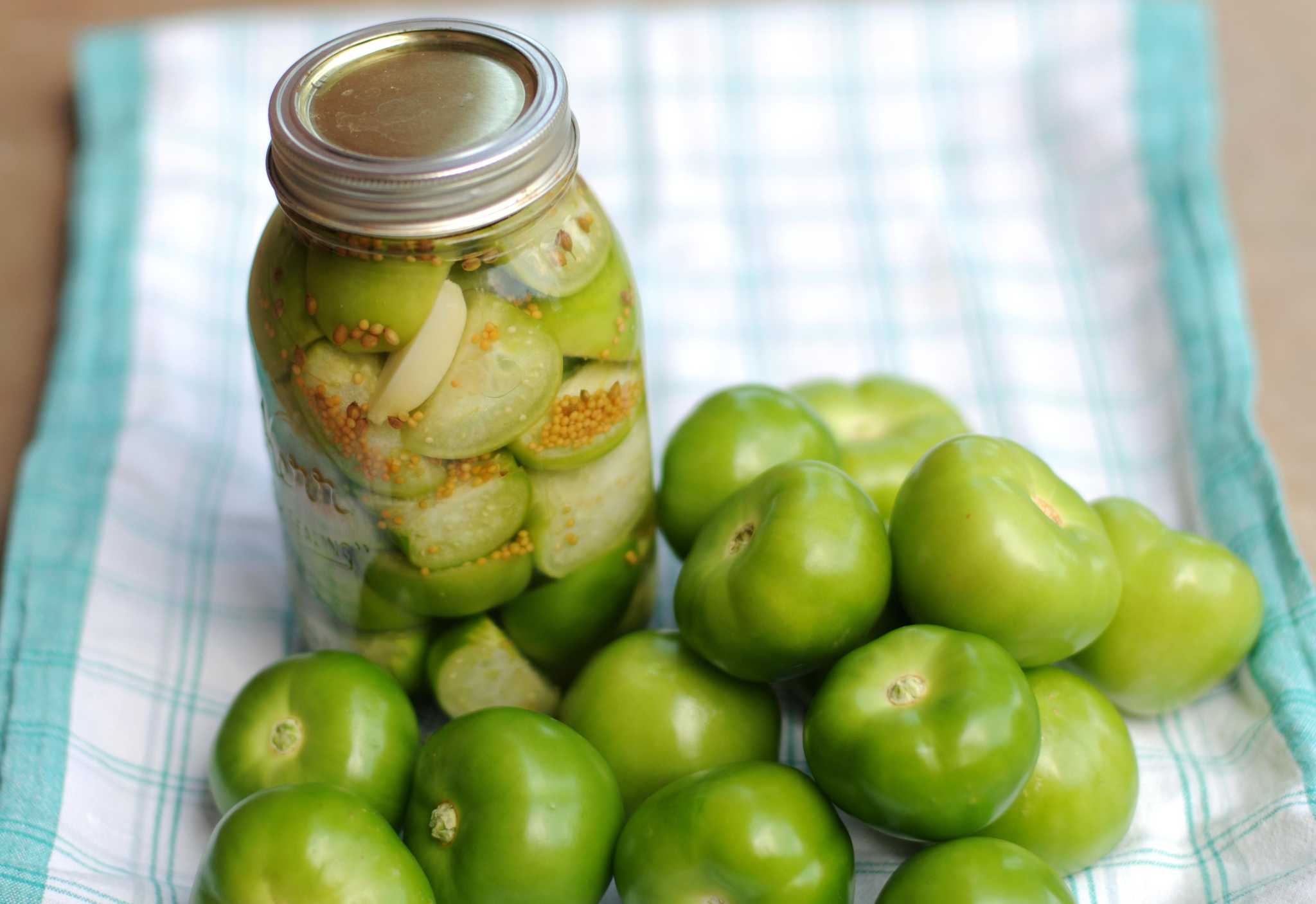 Recipe Quick Pickled Tomatillos   RawImage 