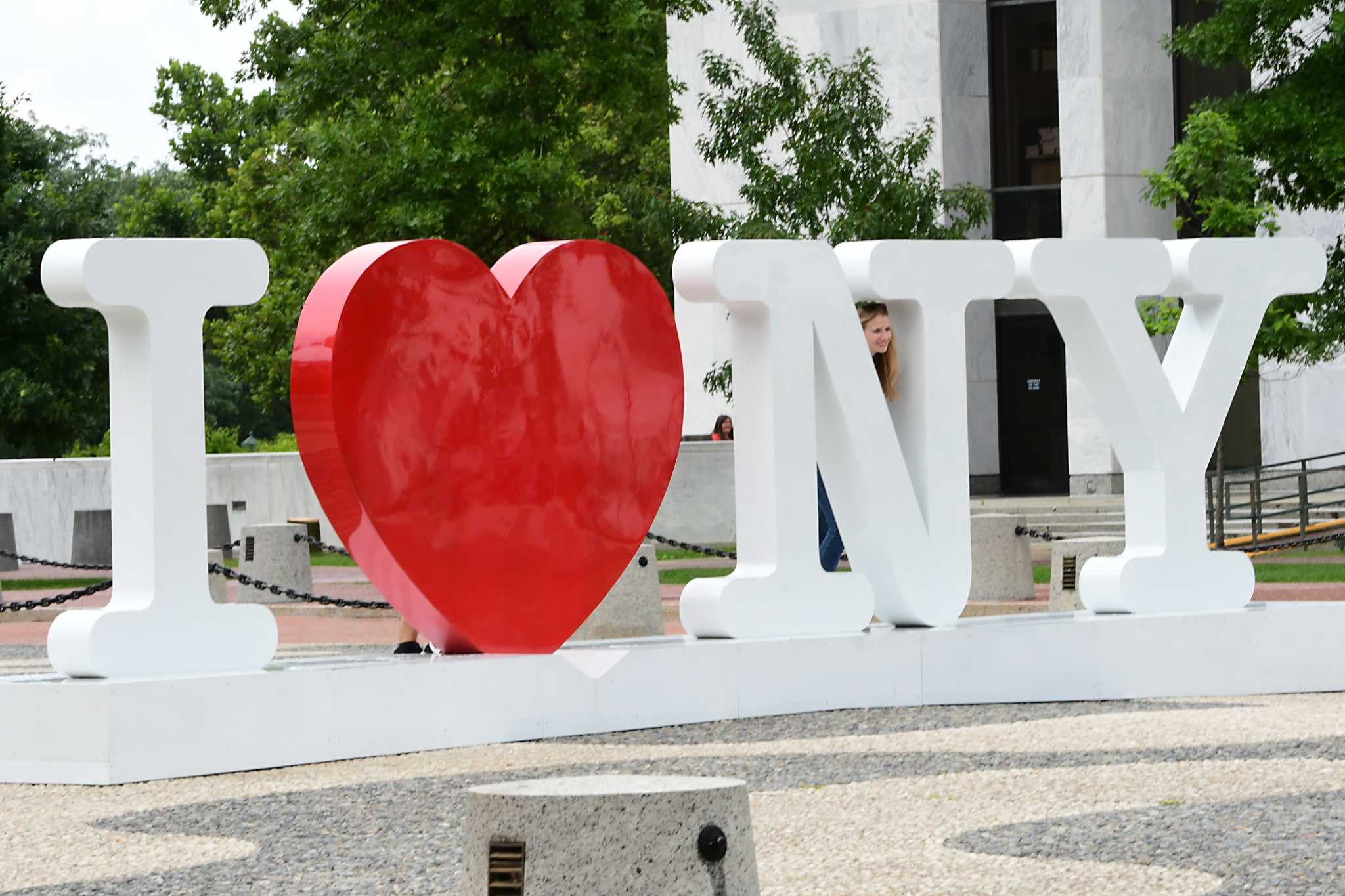 I Heart NY State Love New York American Flag Souvenir Gifts Raglan Baseball 3x3in Circular \"I Love NY\" White w&frasl; Red Trim New York Sticker | I