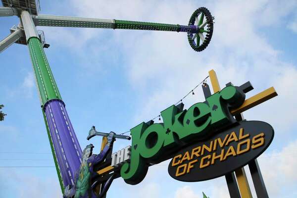 Six Flags Fiesta Texas Opens Joker Themed Ride The Fastest