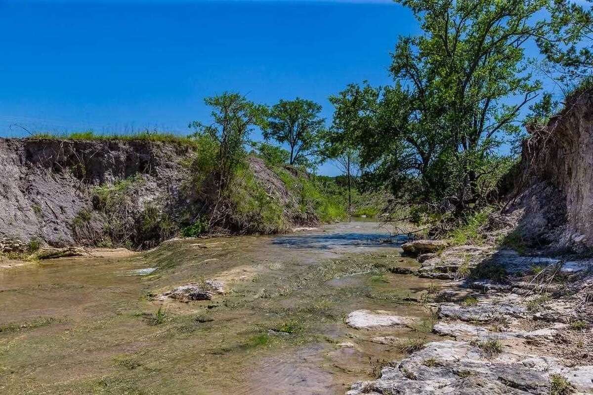 Texas rural land with 360 degree views from different hilltops