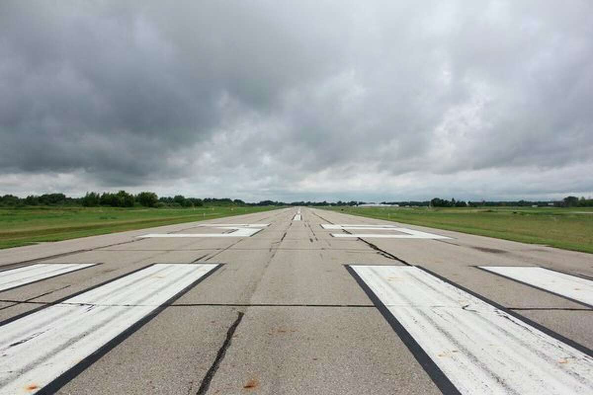 County's airport will undergo runway renovation