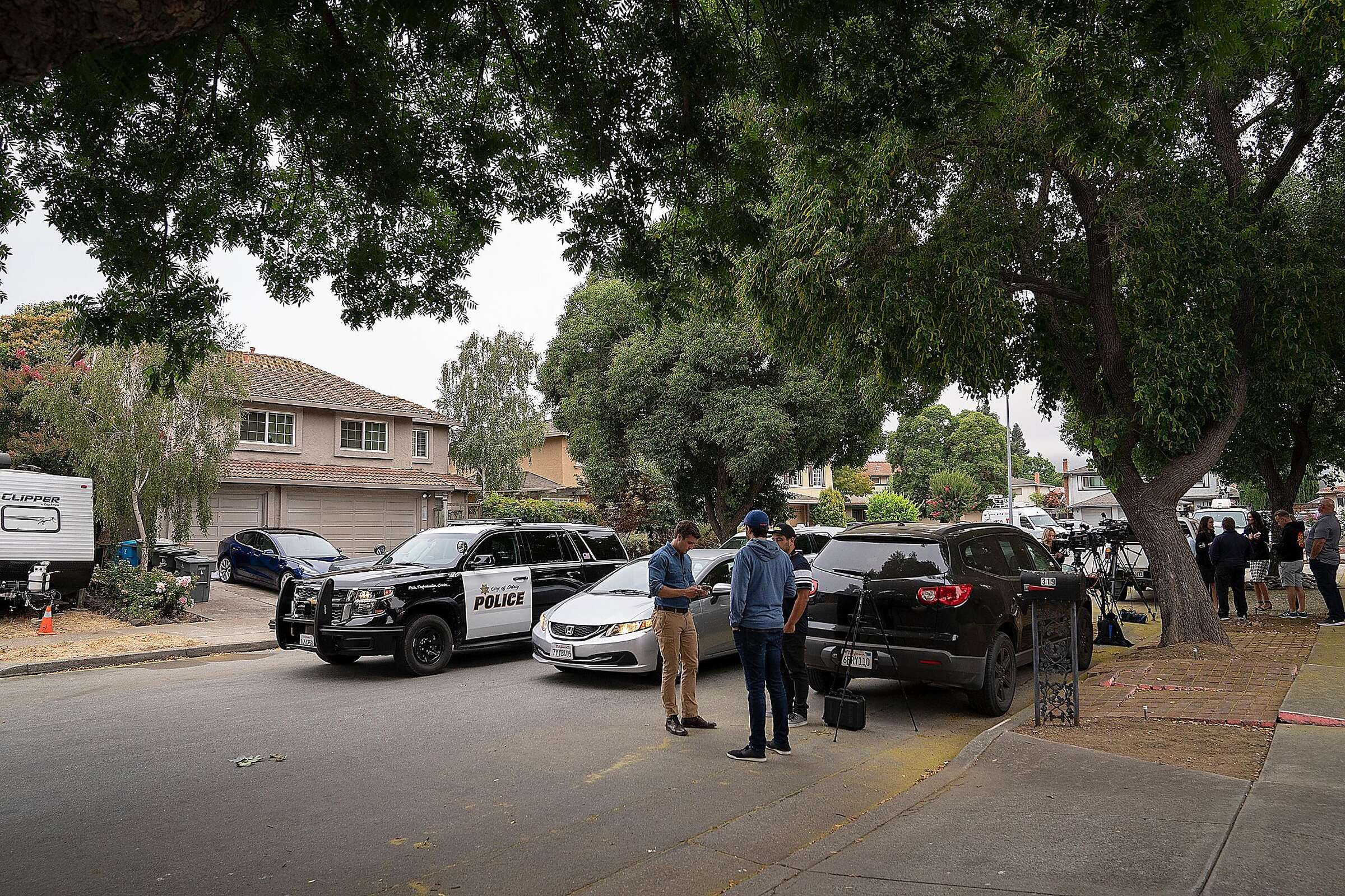 Gilroy Garlic Festival shooting Killer had more guns, survival gear