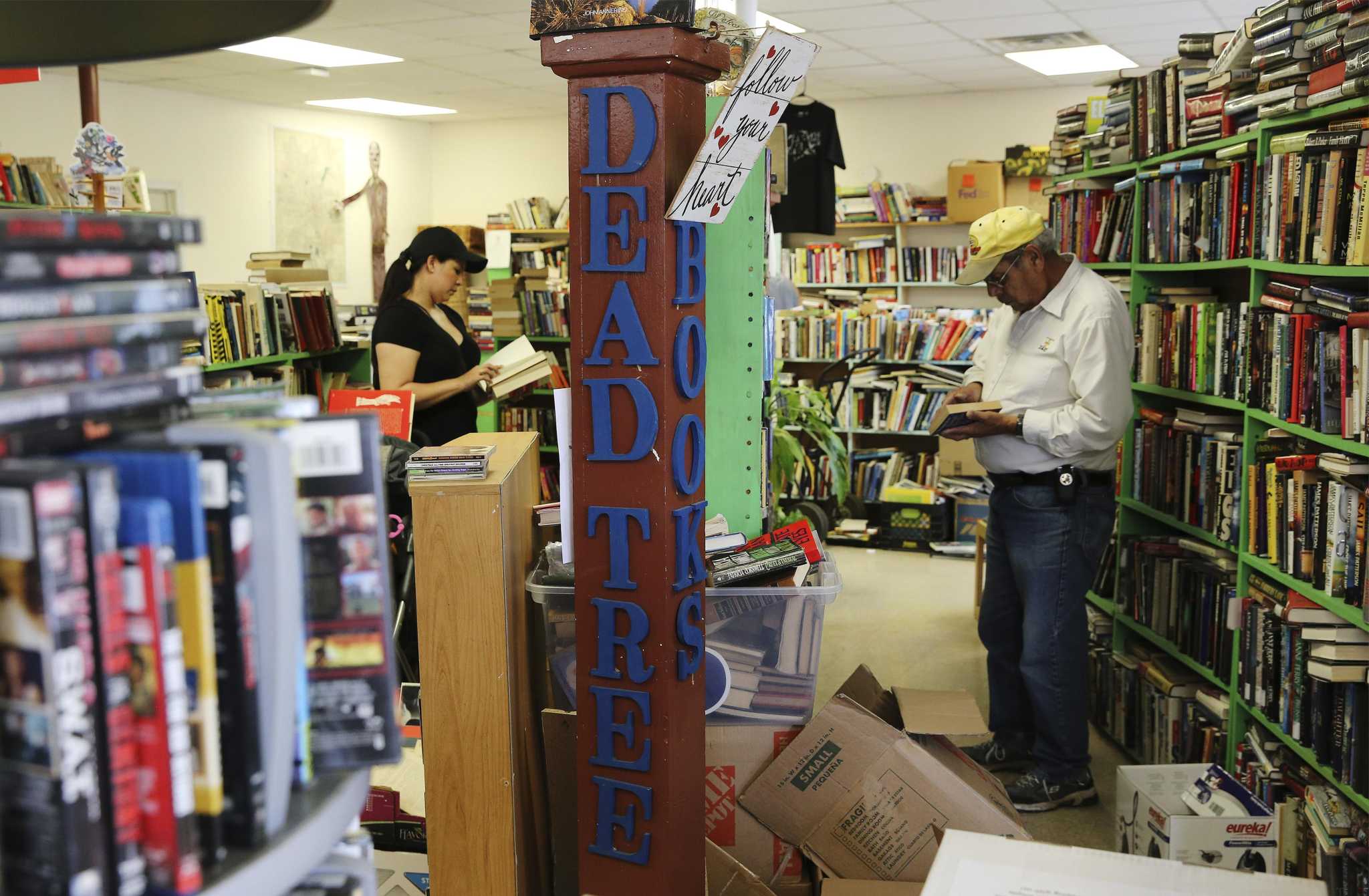 Dead Tree Books lives on as San Antonio’s only South Side bookstore