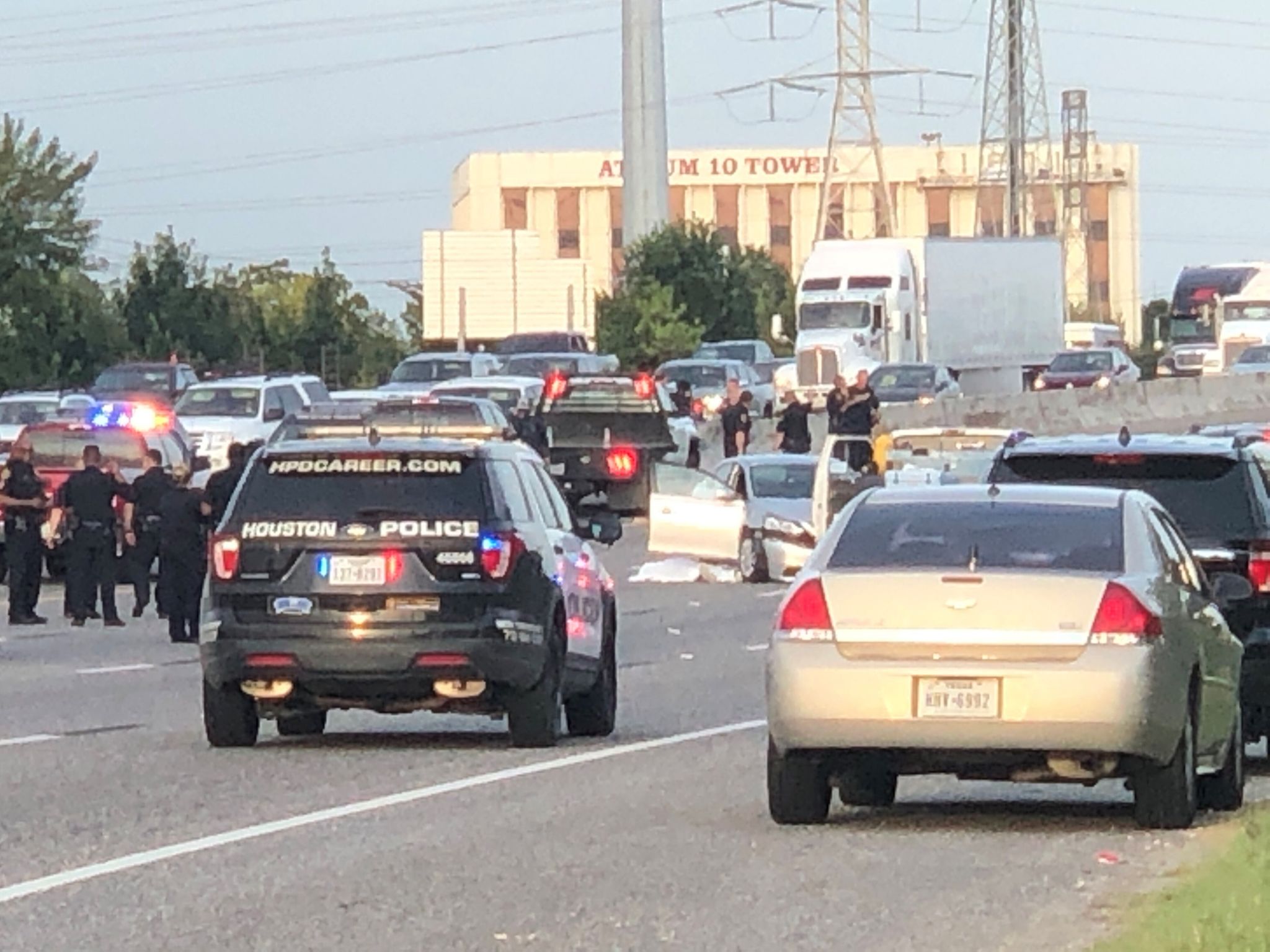 Two dead in shooting on Interstate 10 in Houston Houston Chronicle
