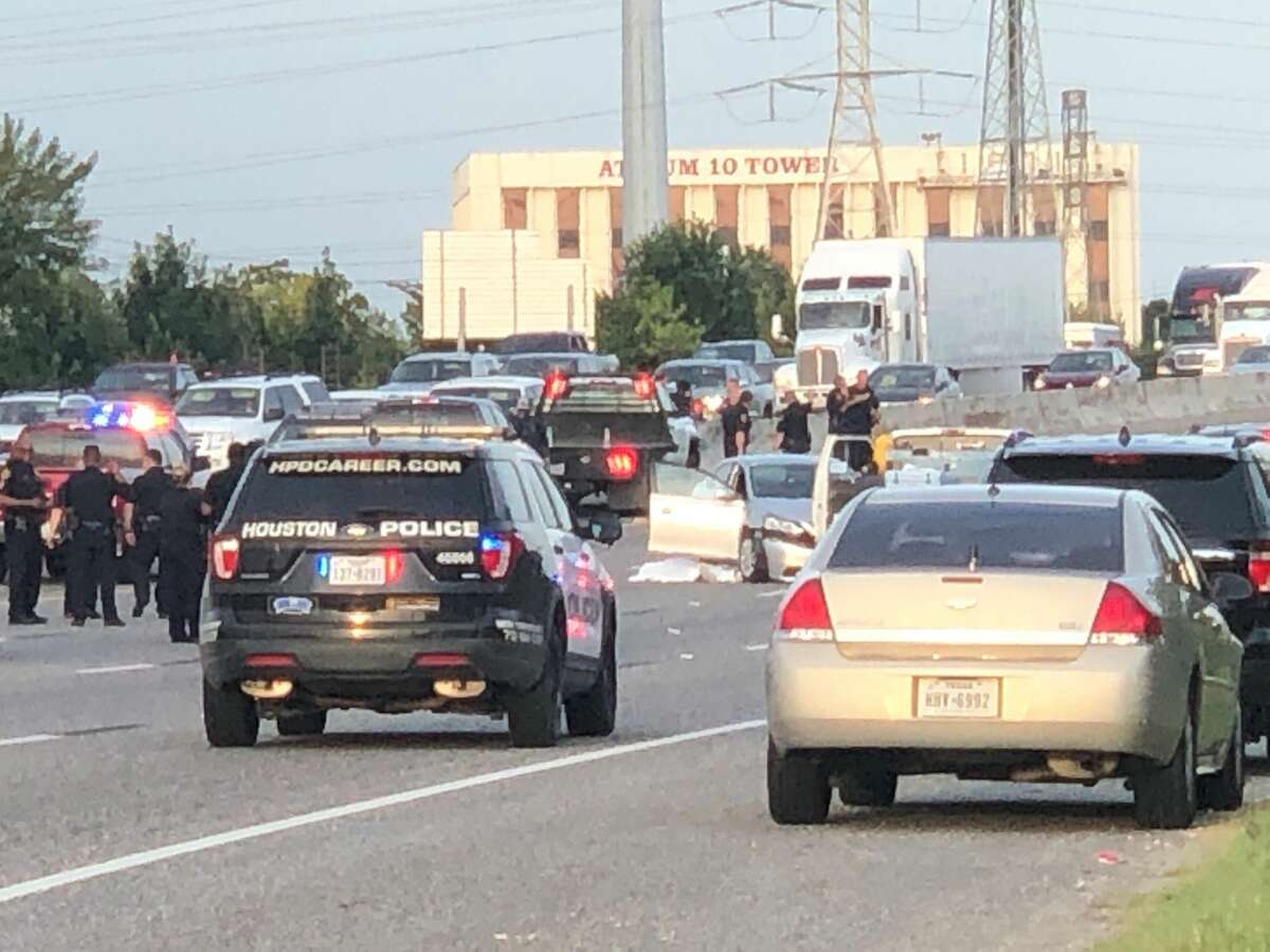 Two Dead In Rush Hour Shooting On Interstate 10 In Houston