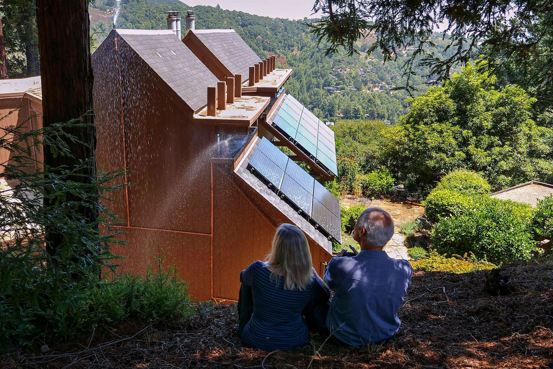 To keep insurance, some homeowners now have to do costly wildfire ...