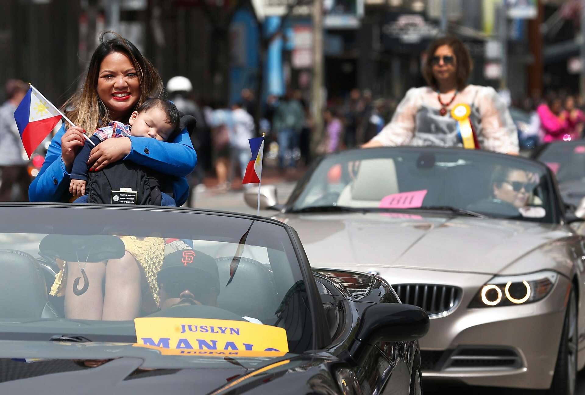 Filipinos celebrate annual Pistahan festival in SF, image size:1920x1296