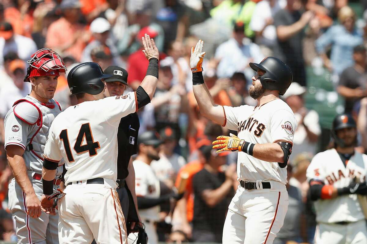 Longoria homers in return to Oracle Park, but SF Giants get last