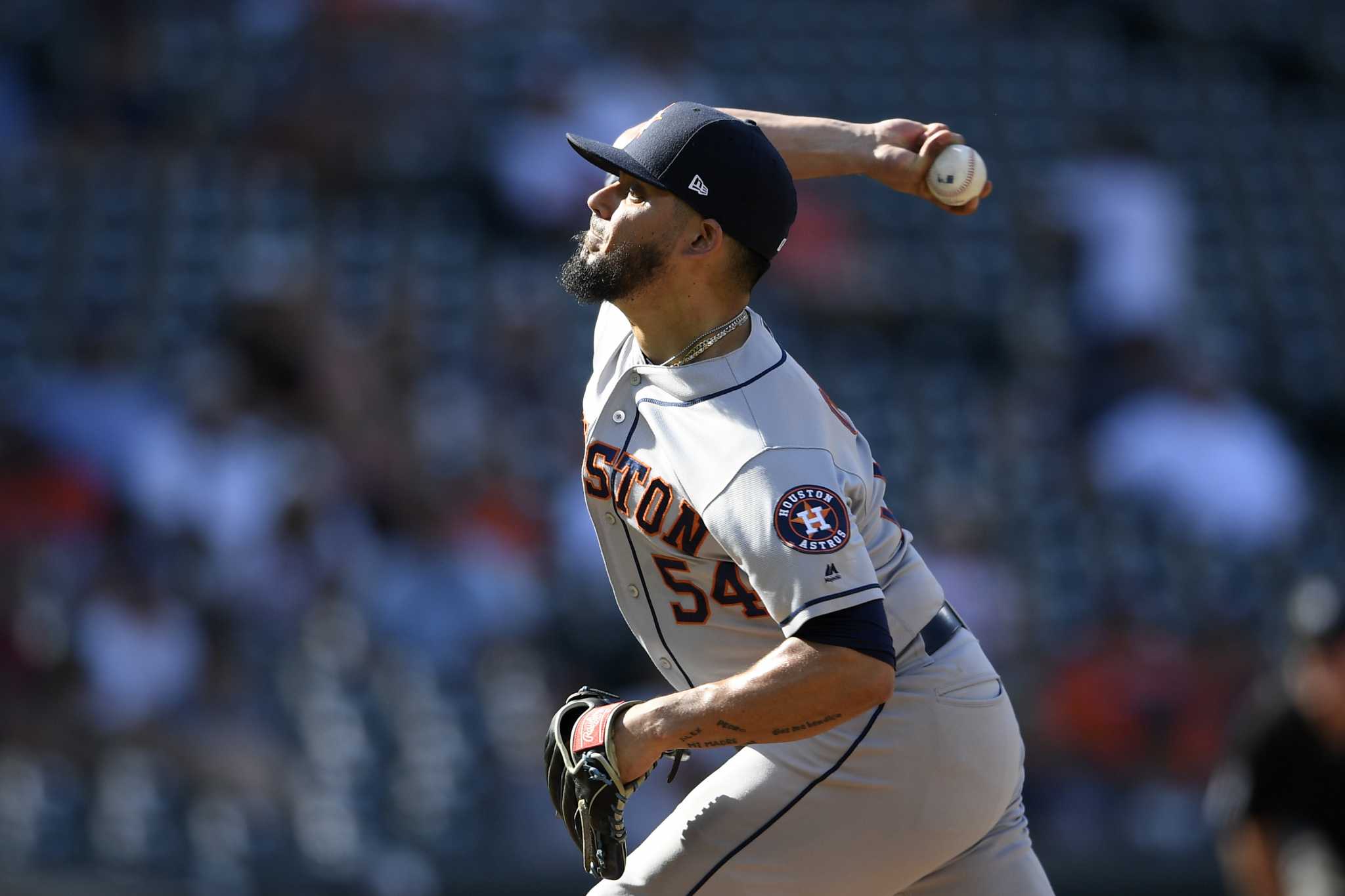 Astros walk off on Orioles in series finale