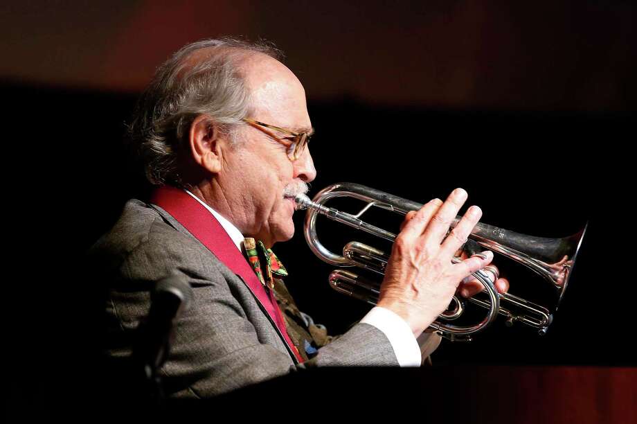 Jim Cullum Jr. plays at the 2016 Distinction in the Arts awards ceremony, which honored him. Photo: Kin Man Hui / Staff File Photo / 2016 San Antonio Express-News