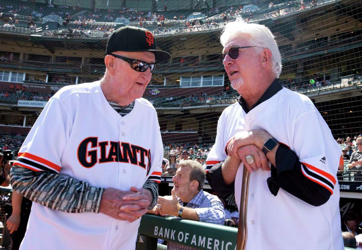 Giants surprise fans during ceremony: Team to retire Will Clark's No. 22  next year