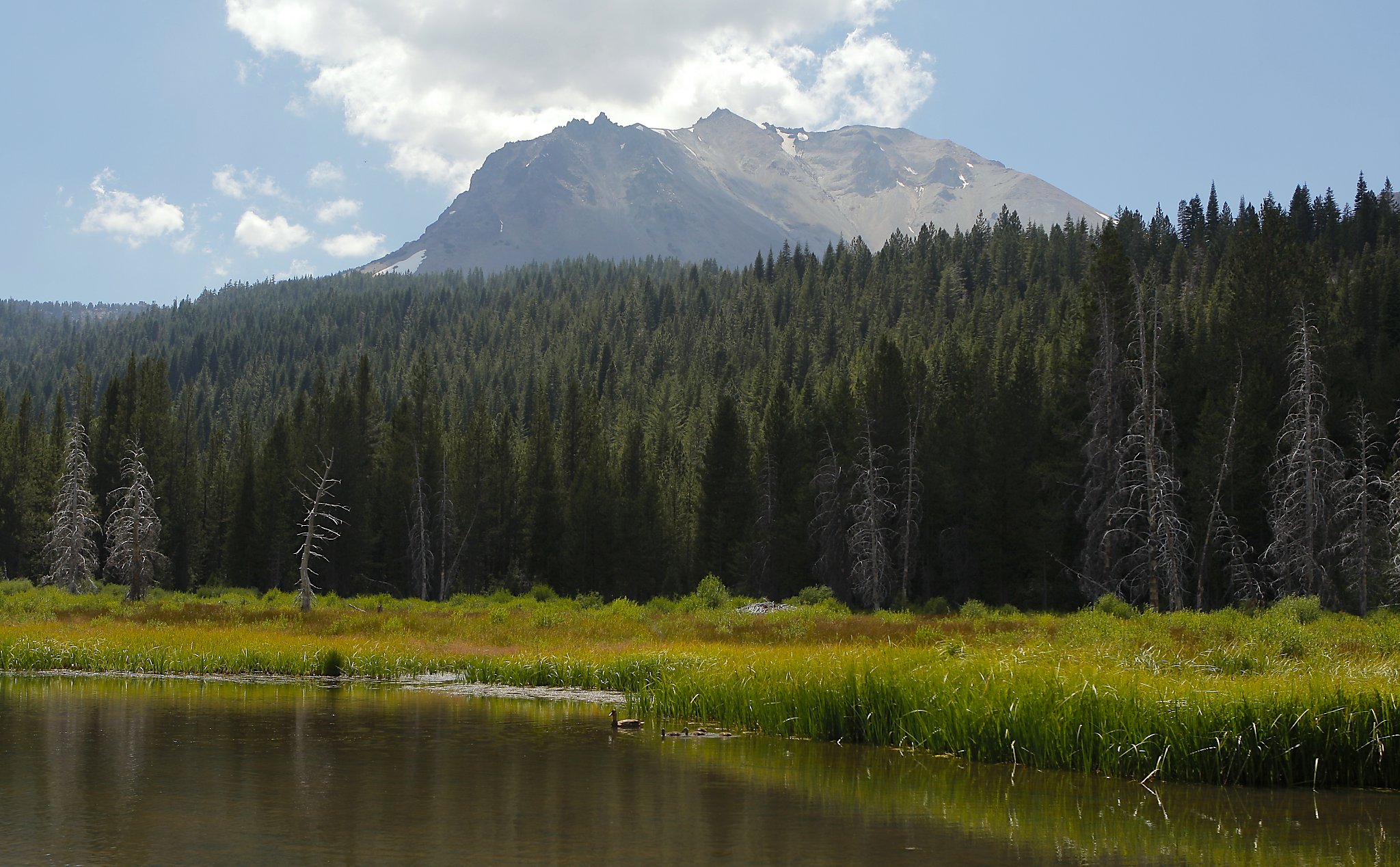 6 Favorite Lakes in Lassen Volcanic Park