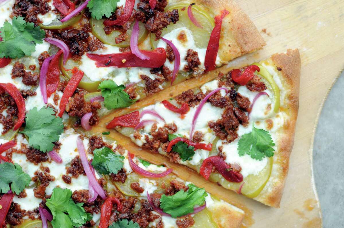 Recipe: Tomatillo Chorizo Pizza