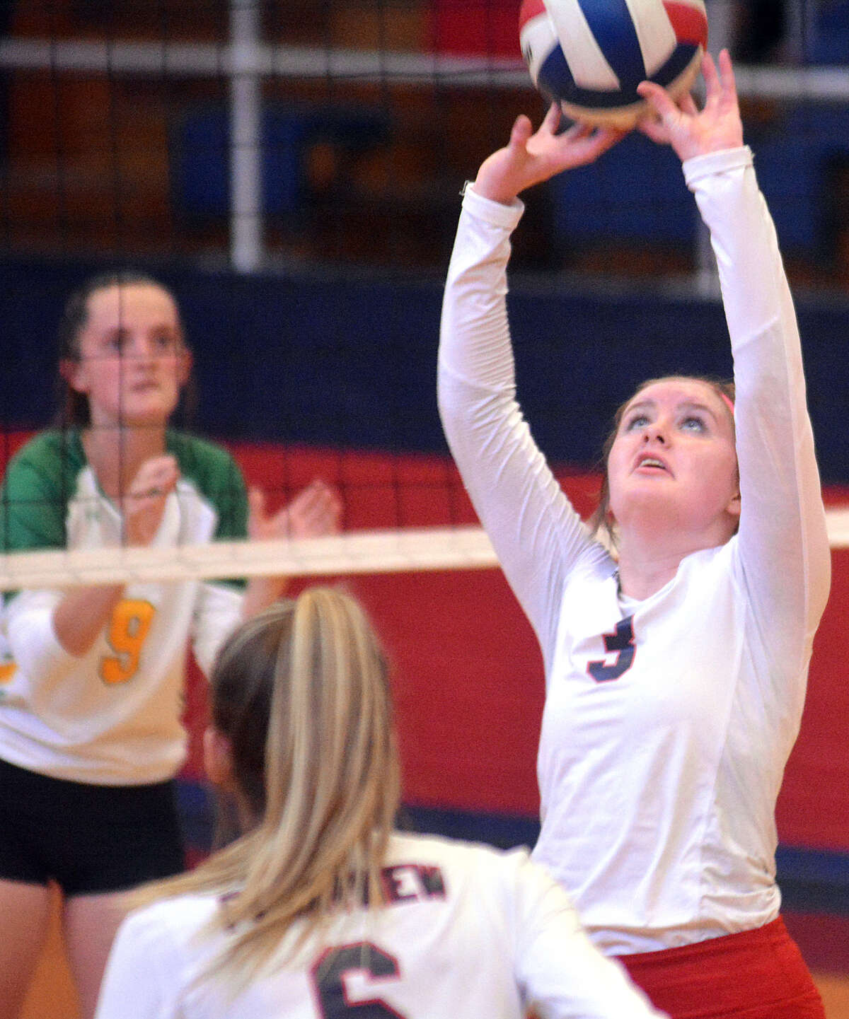 Plainview volleyball team swept by Idalou in home debut