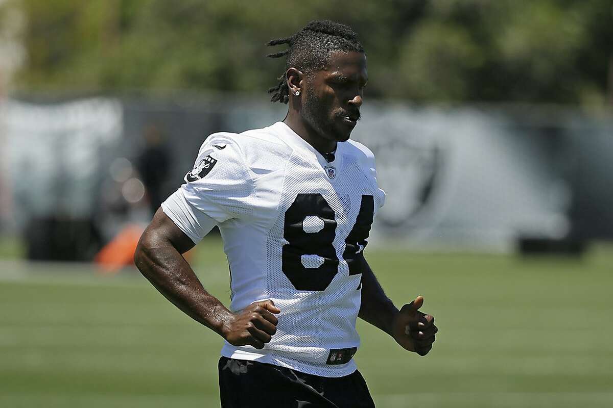 Raiders' officials remain mum on Antonio Brown's release