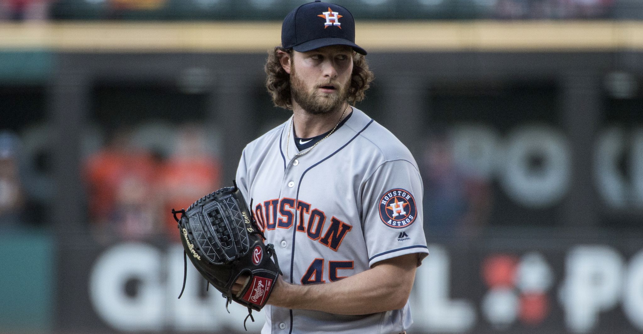 Astros split doubleheader, Gerrit Cole scratched after warm-up