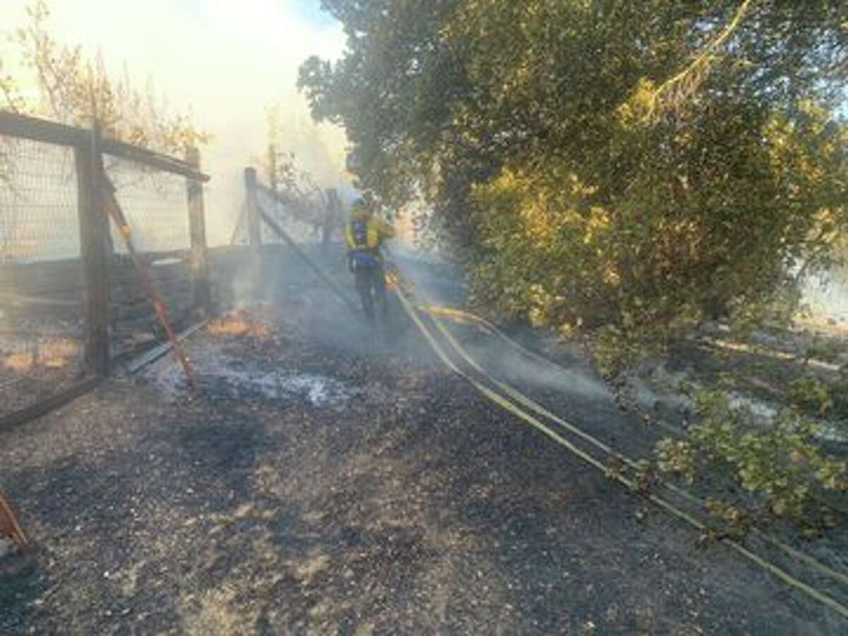 Fire at Vallejo park forces evacuation, damages two homes