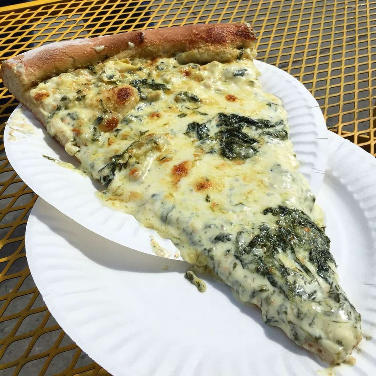 Artichoke Basille's Pizza opens Oakland location