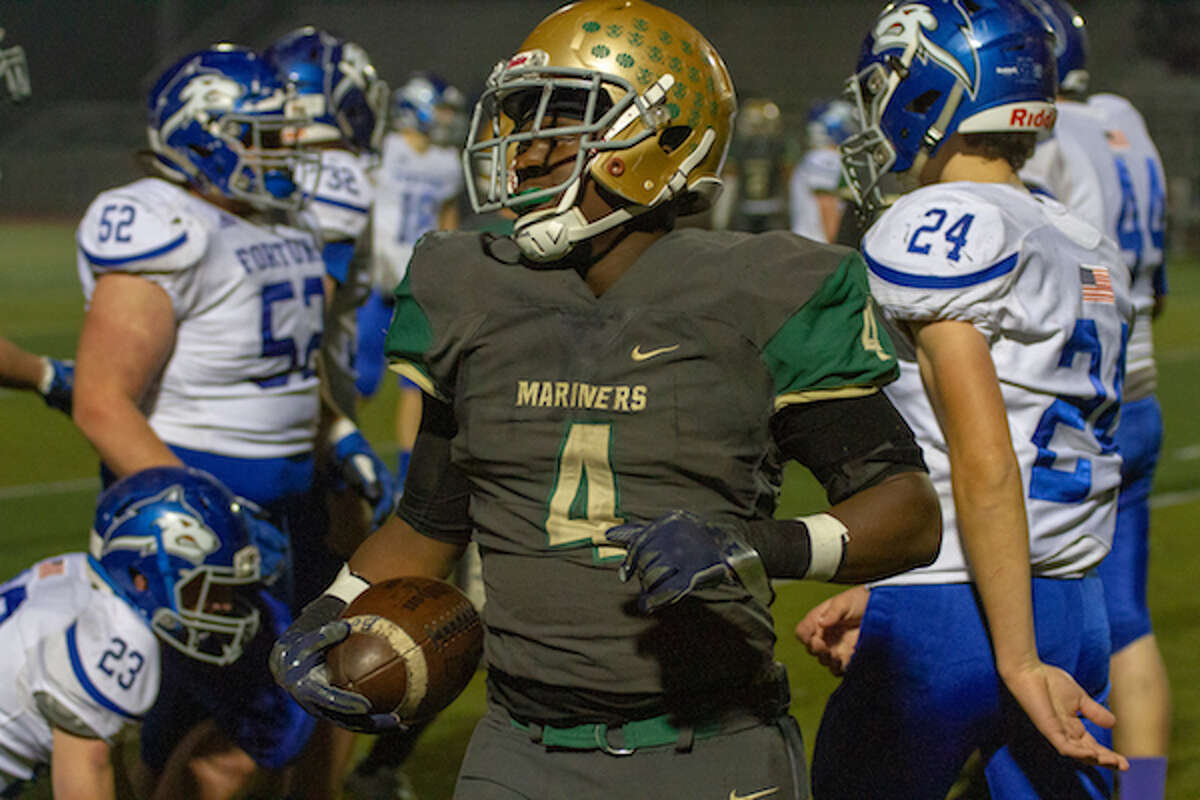 Moreau Catholic Football Ready, Fresh, GO! (NCS Small Schools 2019)