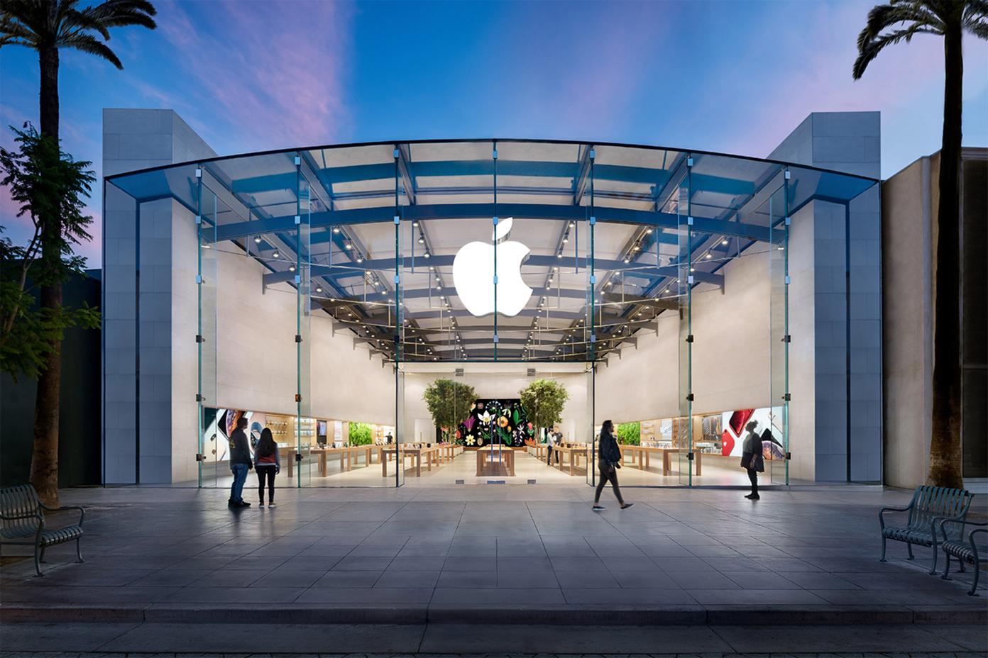 Highland Village Apple Store Closed For Remodeling May Get Trees