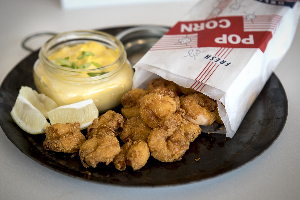 Texans' new concessions stand snacks include cracklins and queso