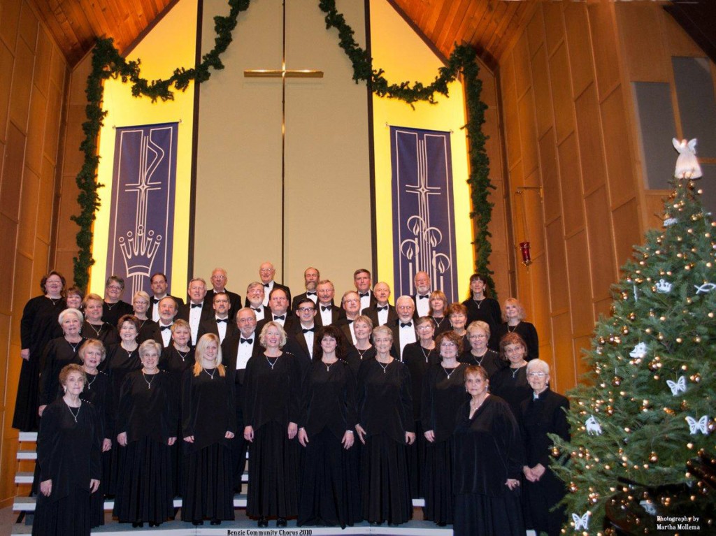Benzie Community Chorus prepares for Christmas concert