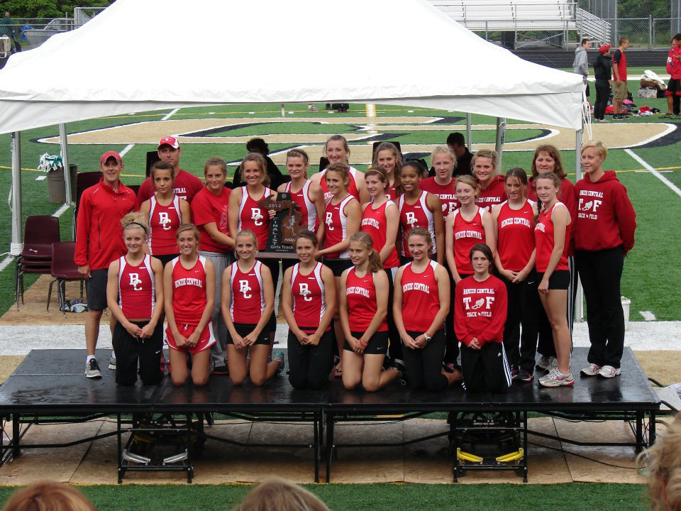Lady Huskies claim MITCA team state title, boys and girls win conference