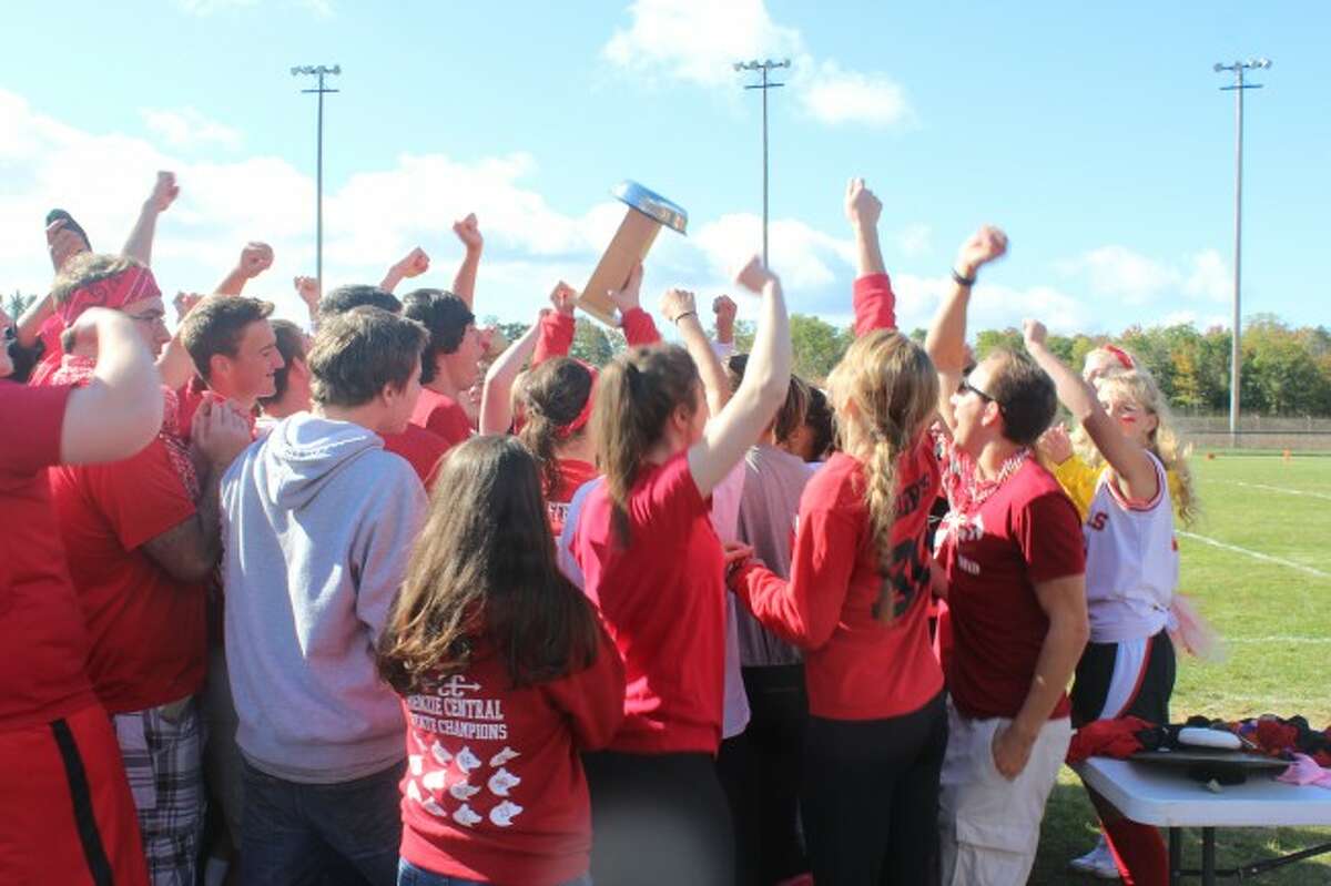 SPIRIT WEEK BATTLE: The classes at Benzie Central High School concluded the Spirit Week challenges with a Tug-O-War contest on the football field. It was a close one, but the seniors took trophy.