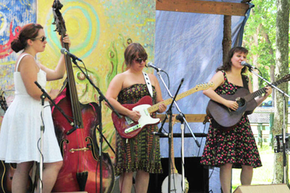 SPIRIT OF THE WOODS: There are plenty of things to do at the Spirit of the Woods Folk Festival, including music, crafts and children’s activities. The festival begins Saturday in Brethren. (Courtesy photo)