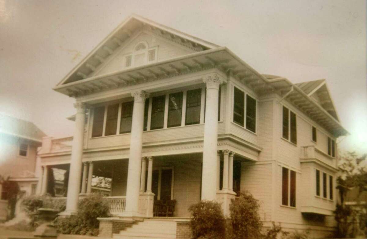 110 Year Old South Side San Antonio Home Getting A Complete Renovation