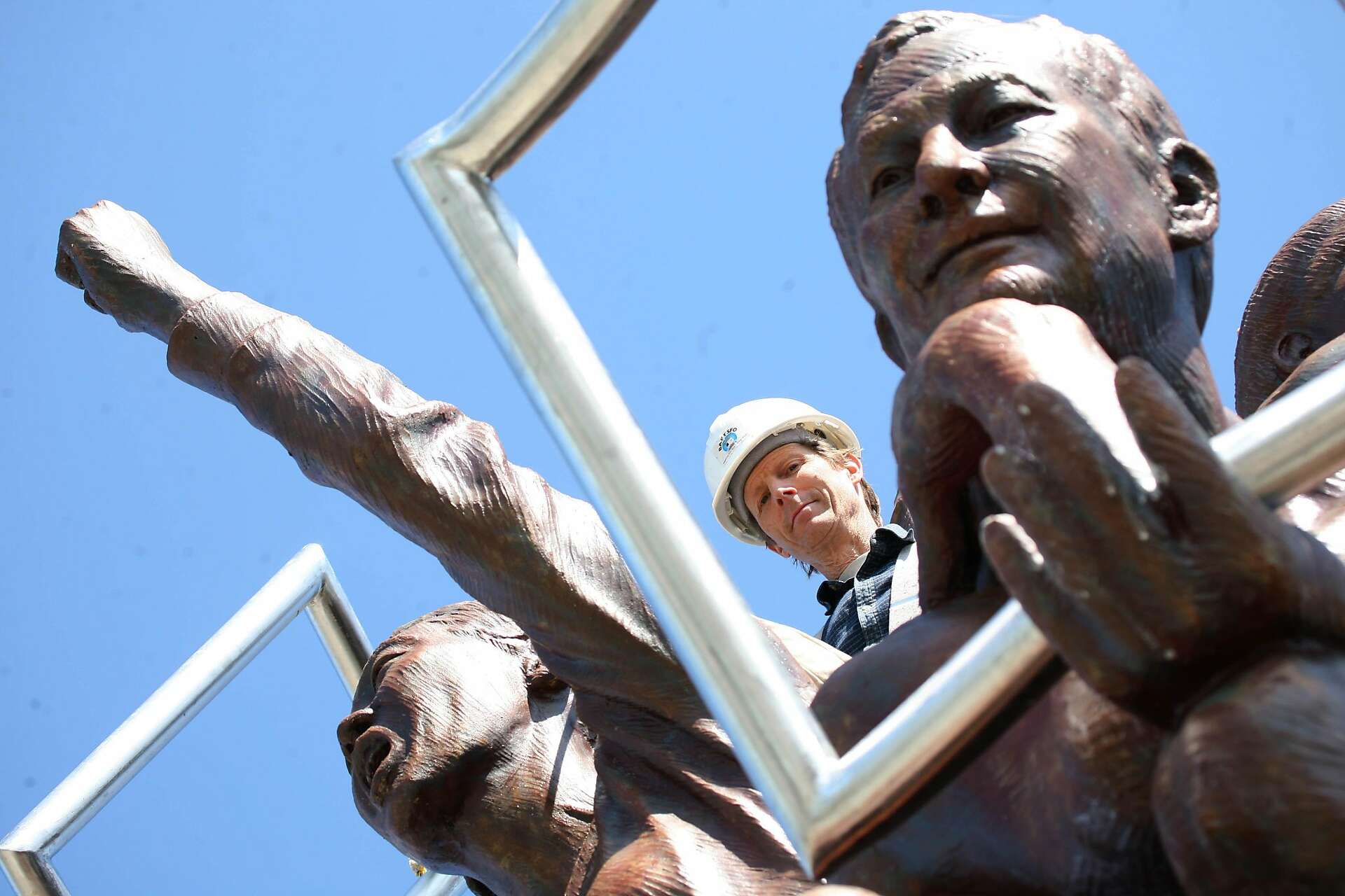Berkeley's pedestrian bridge over I-80 may lose its giant