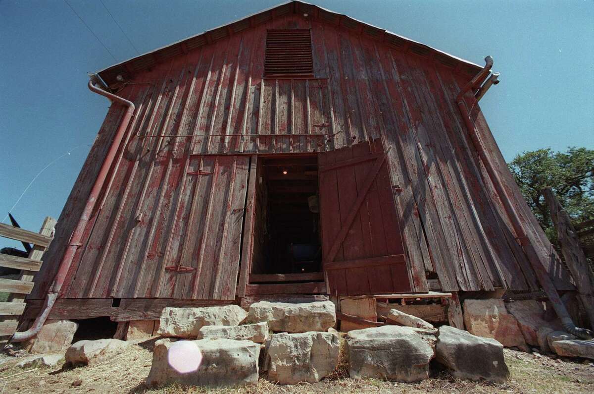 The barn on the Classen Ranch is one of the original structures William Classen built when he purchased 10,000 acres just north of what is now Loop 1604. William was brother to John George Classen, who donated the land for Redland Road so that his sons would have access to their property. At one point, the extended Classen Family owned much of the city’s North and Northeast sides.