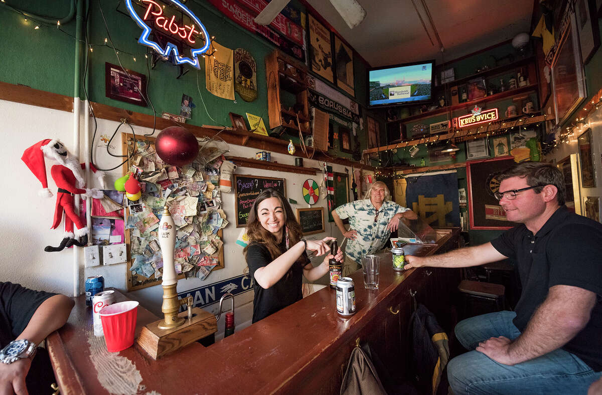Here’s what it’s like working at SF’s smallest bar. It involves a bathtub.