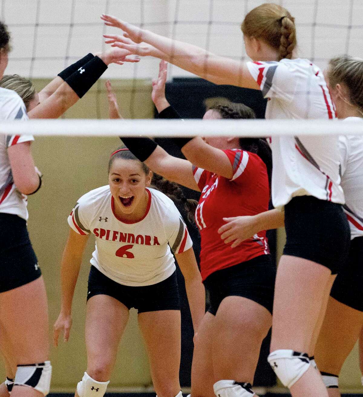 VOLLEYBALL ROUNDUP: Splendora sweeps Caney Creek; TWHS wins three