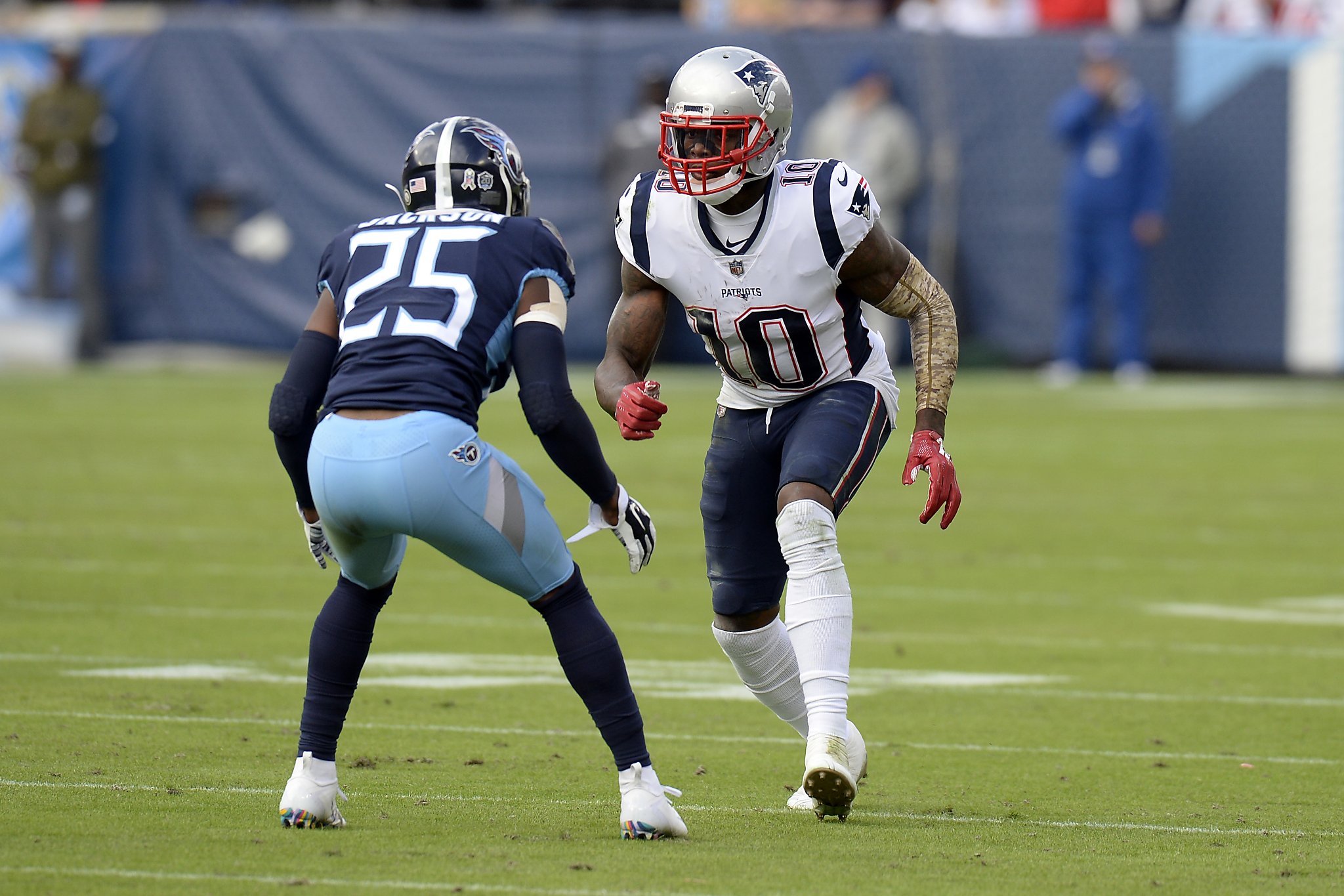 Seattle Seahawks claim former Patriots WR Josh Gordon off waivers 