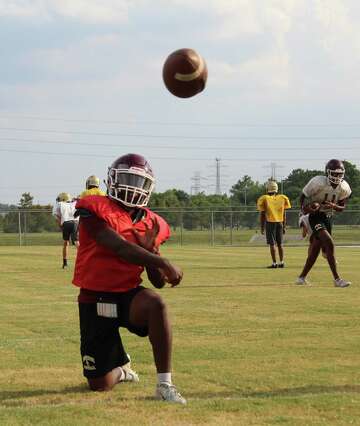 Football Summer Creek Battles Heat 1st As They Prep For Season