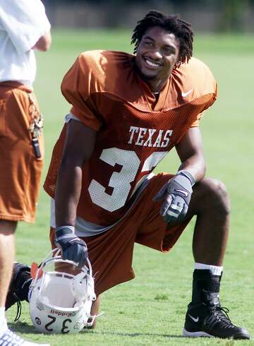 Former Texas Star Rb Cedric Benson Reportedly Dies In Wreck In