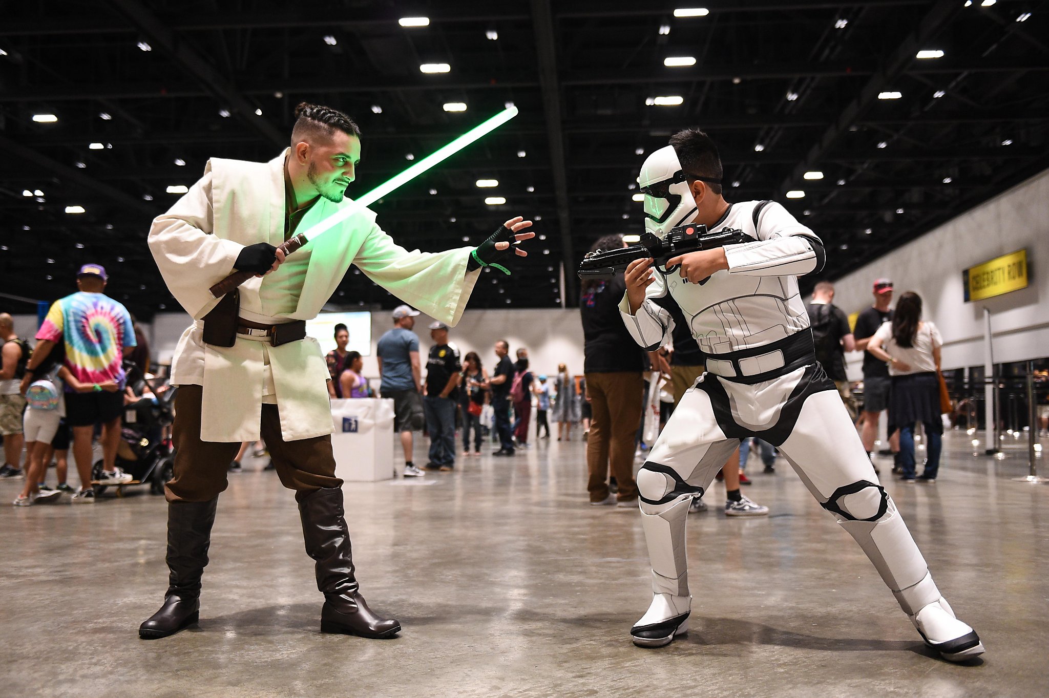 Become a stormtrooper for $35 at this new Star Wars VR pop-up