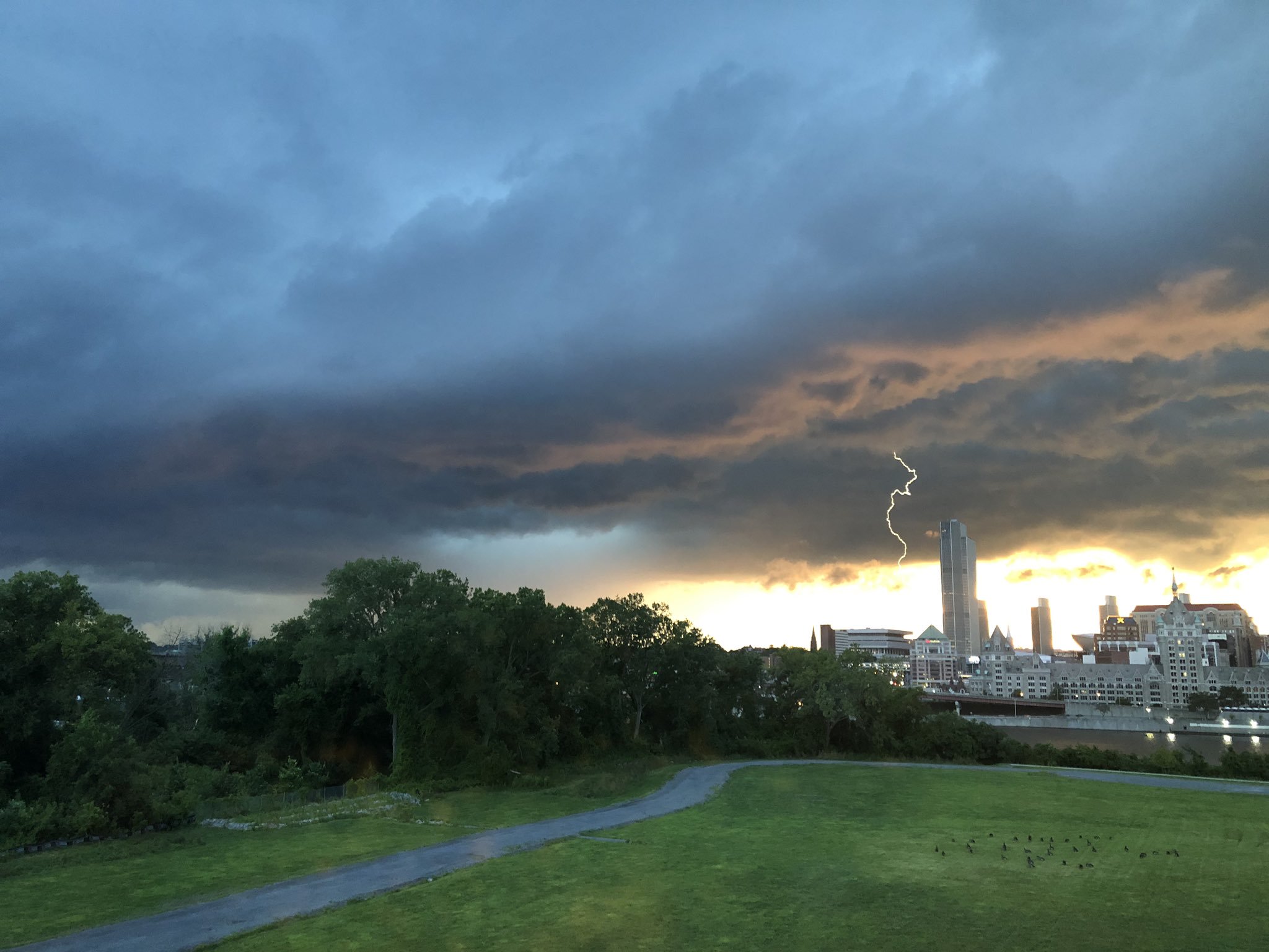 Severe storms hit Capital Region; 20,000 without power