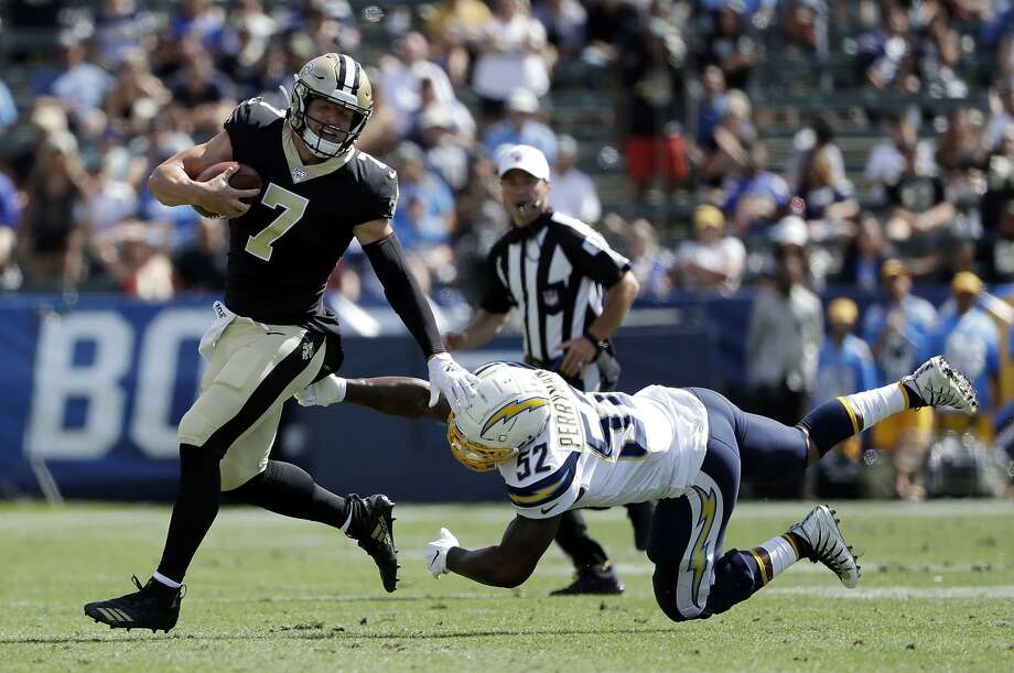 NFL roundup: Taysom Hill rallies Saints to 19-17 victory over Chargers