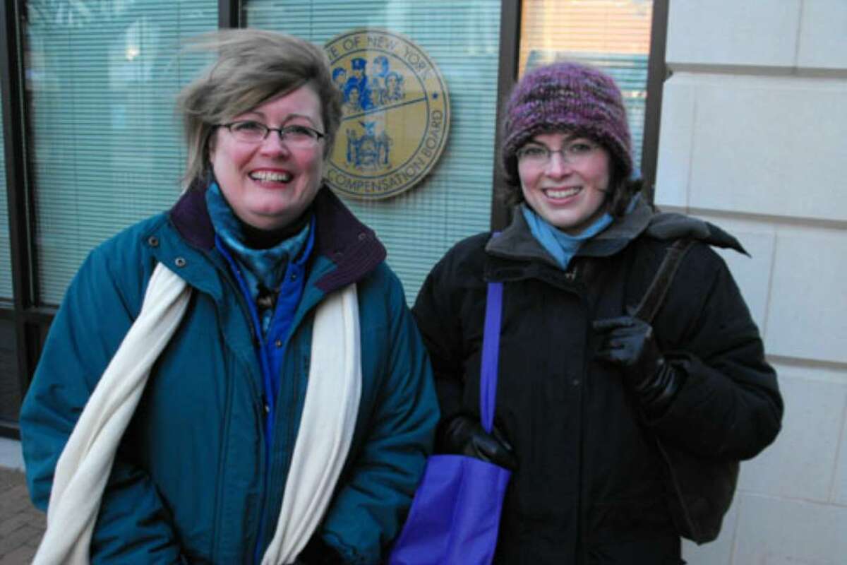 SEEN 2008 Nov. 22 Schenectady Gazette Holiday Parade