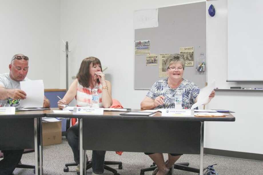 Eps Board Approves Technology Purchase Staff Changes Herald Review