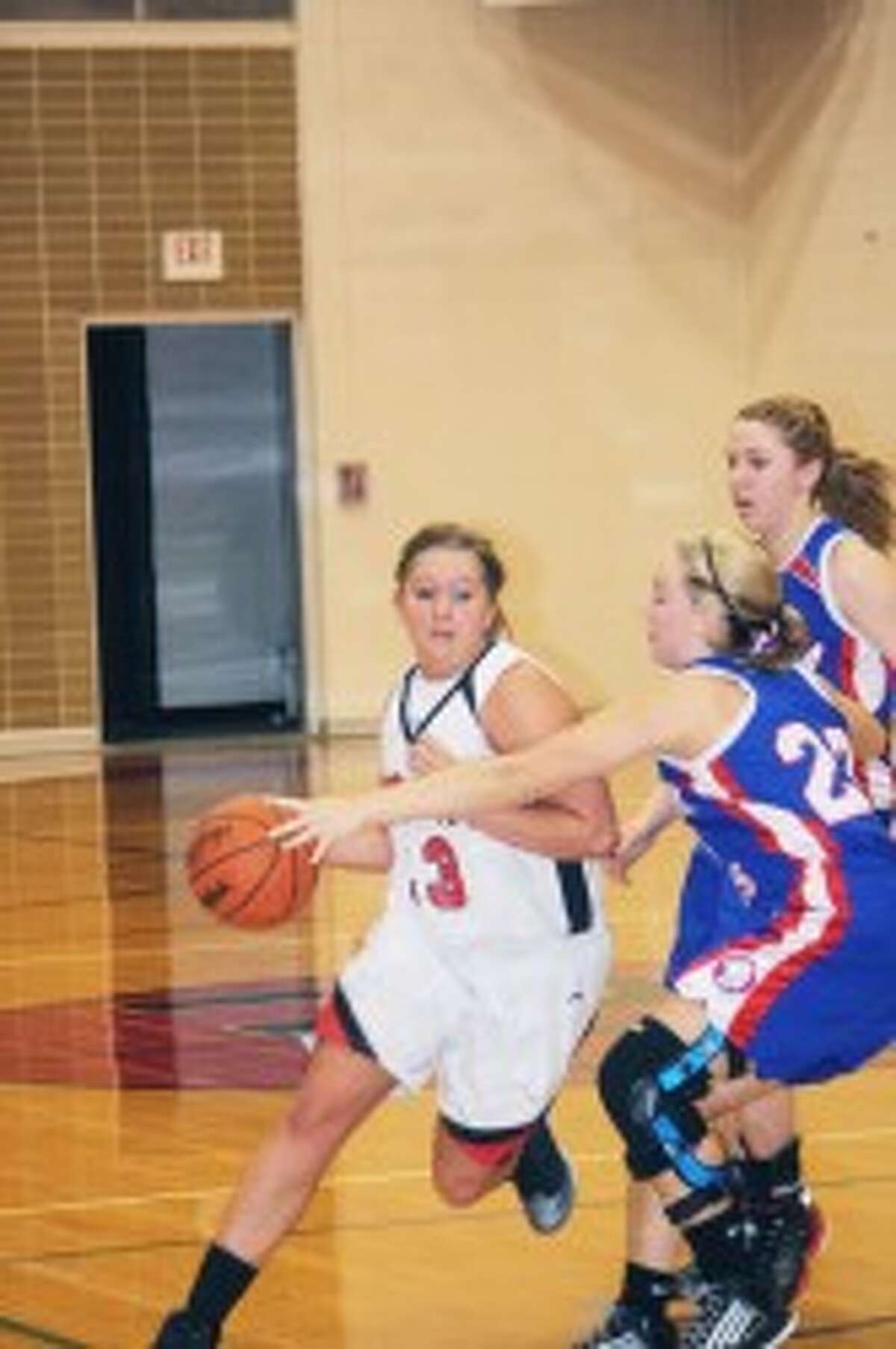 BRIGHT FUTURE: Kalee Hensel (33) will be playing college basketball at Olivet. (File photo)
