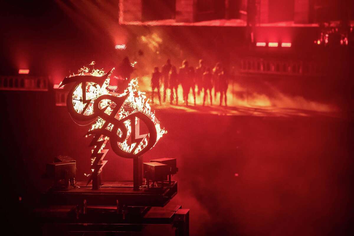 Trans-Siberian Orchestra will be touring with a new staging of its first album and tour, “Christmas Eve and Other Stories.”
