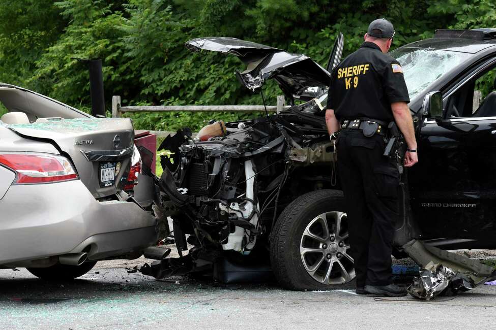 5 hospitalized in Saratoga Springs after SUV hits hot dog cart