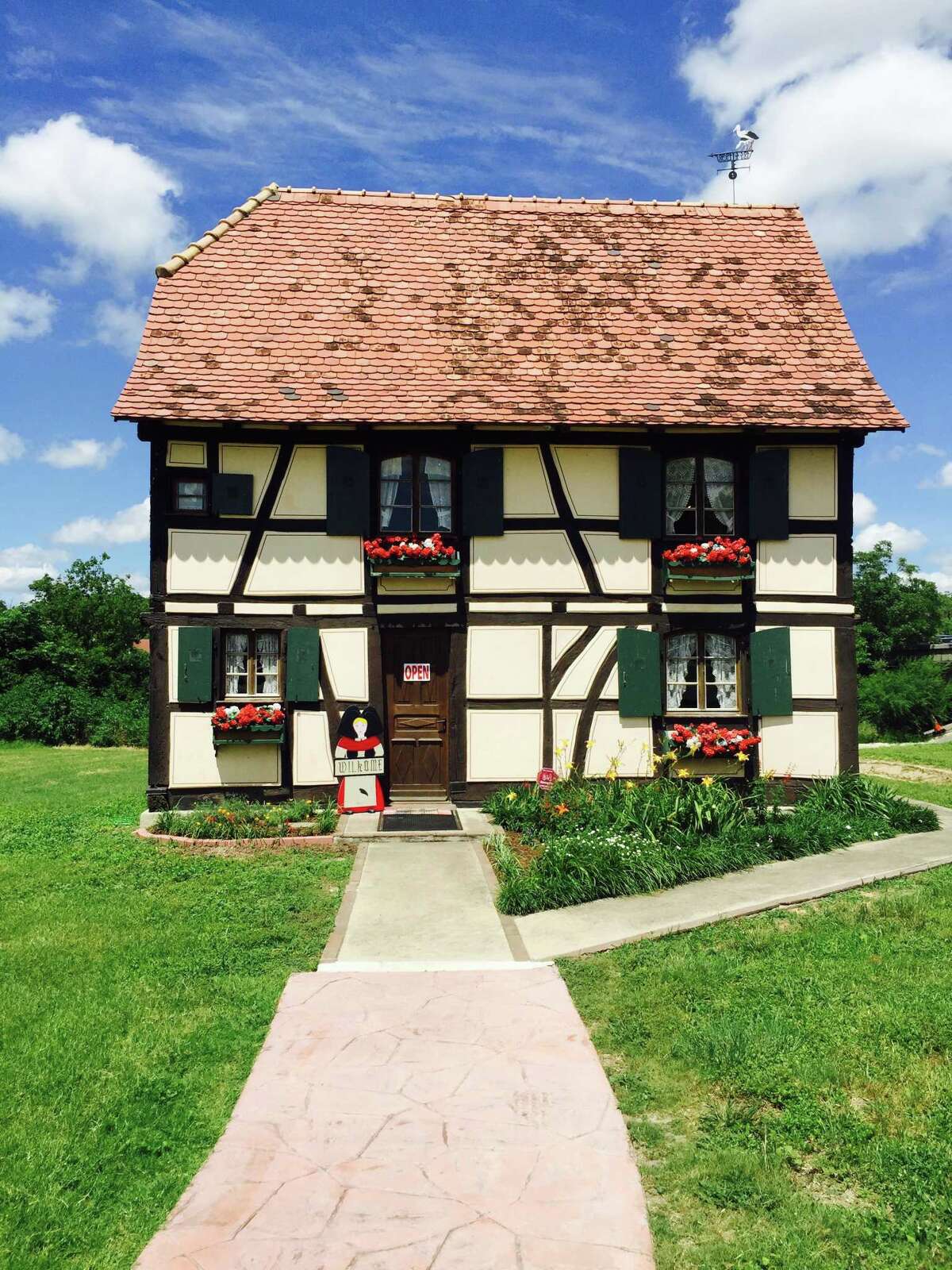 A wine dinner honoring Castroville’s 175th birthday with Alsatian wine