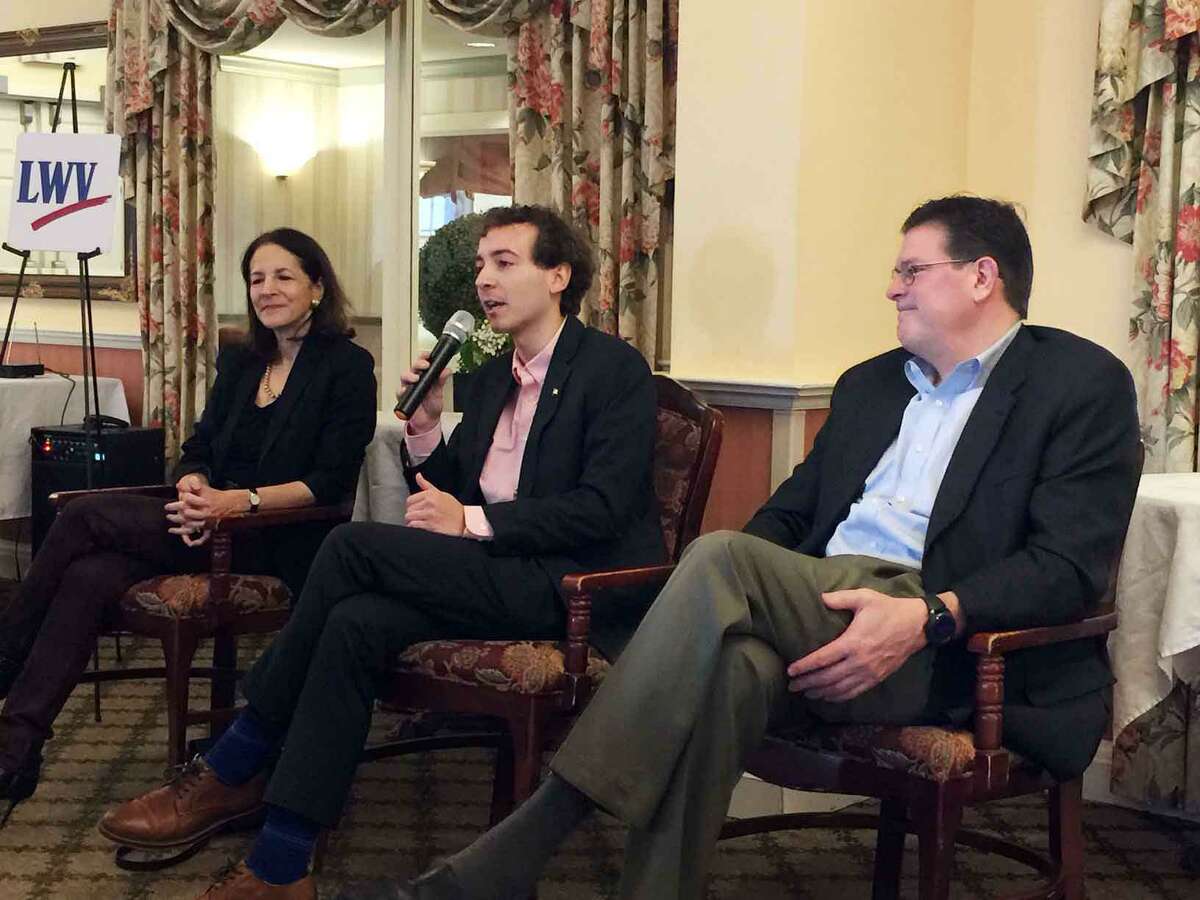 State legislators Gail Lavielle, Will Haskell and Tom O’Dea discussed school regionalization and other issues at last year’s Wilton League of Voters legislative breakfast. This year’s breakfast is Saturday, Feb. 1.